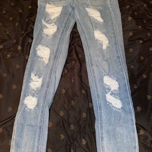 Womens ripped jeans size 3 not brand new good condition still
